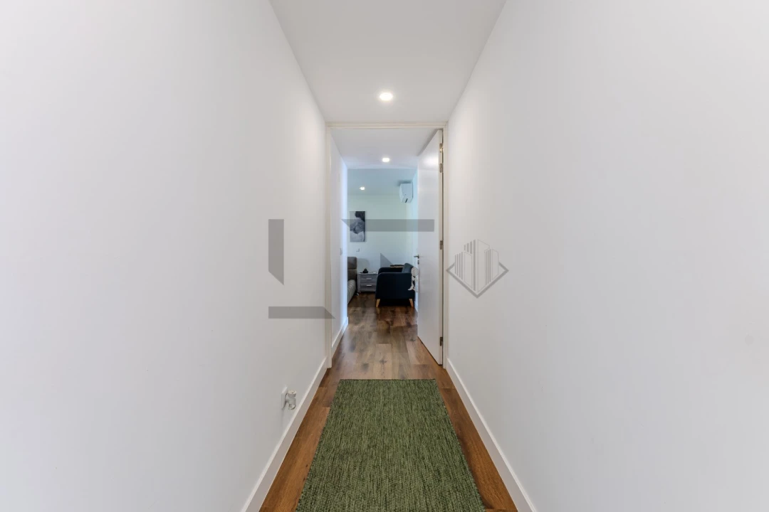 Moradia T4 para Venda em Corroios Foto 22