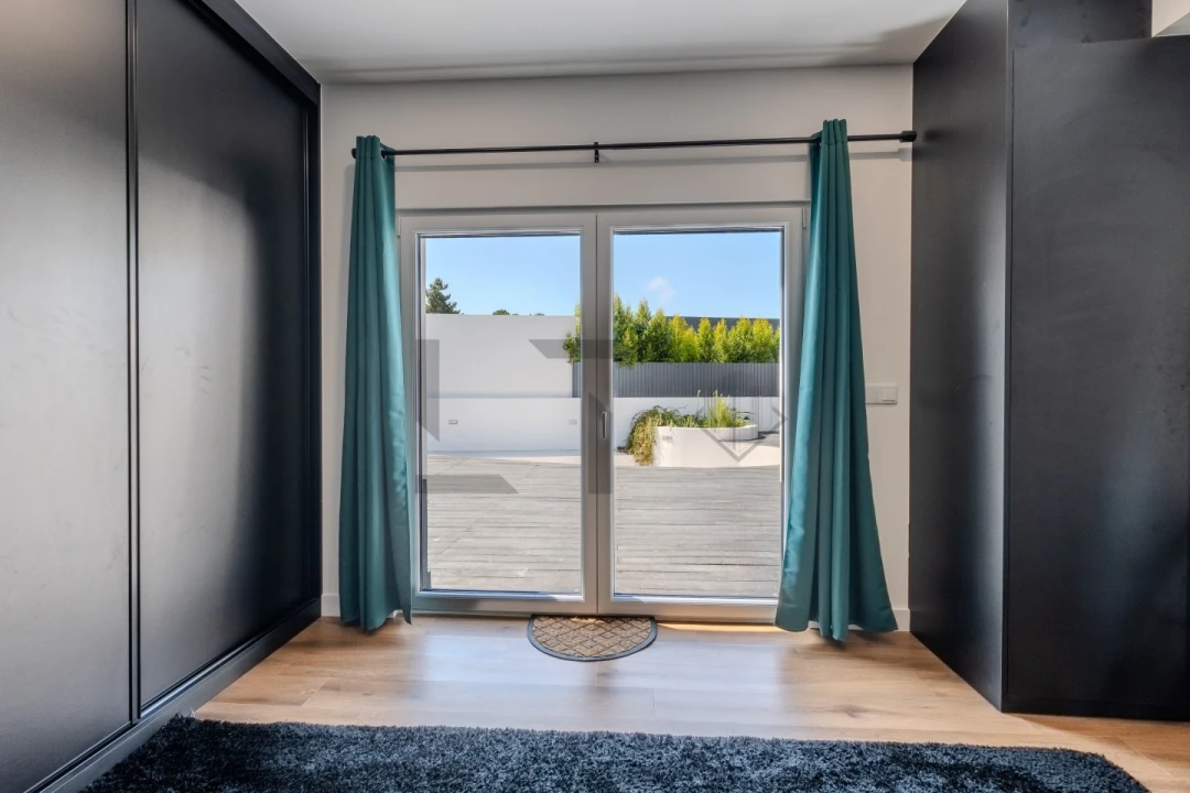 Moradia T4 para Venda em Corroios Foto 26