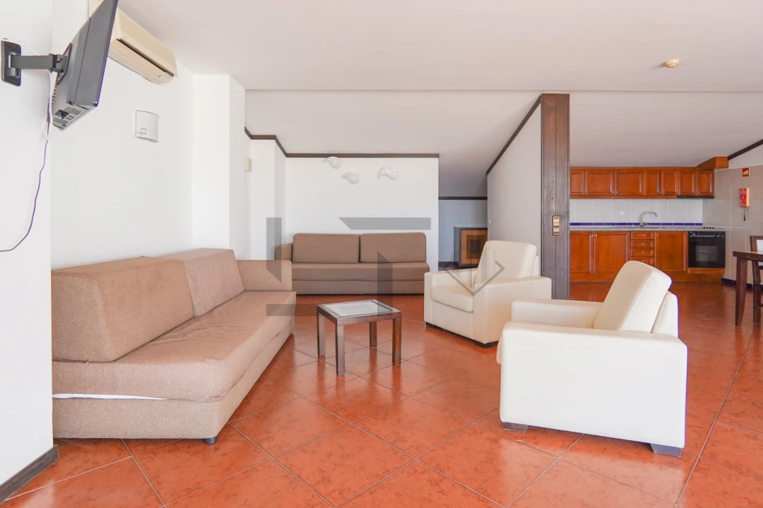 Apartamento T2 para Venda em Albufeira e Olhos de Água Foto 12