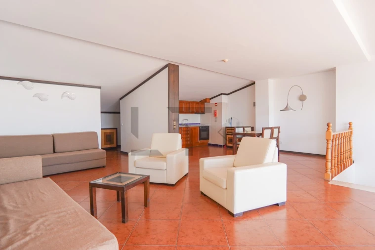 Apartamento T2 para Venda em Albufeira e Olhos de Água Foto 6