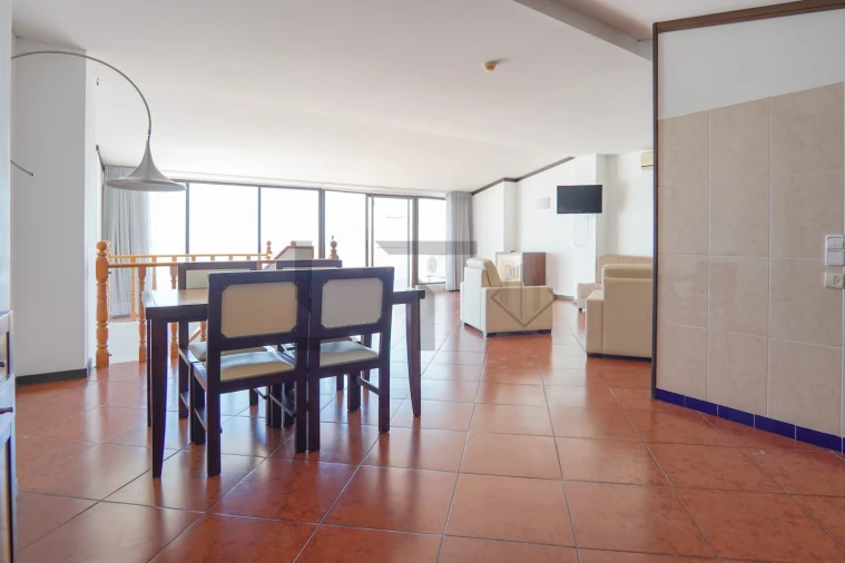 Apartamento T2 para Venda em Albufeira e Olhos de Água Foto 8