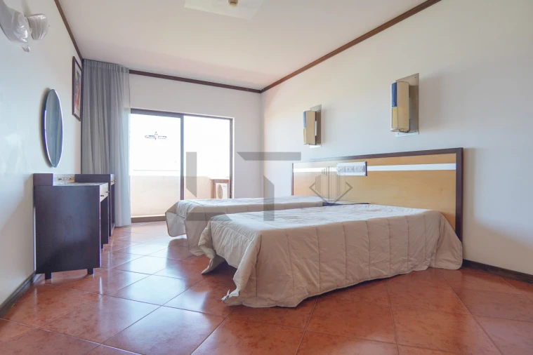 Apartamento T2 para Venda em Albufeira e Olhos de Água Foto 16