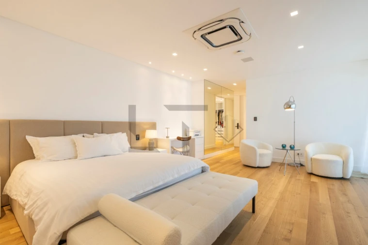 Moradia T6 para Venda em Quinta do Conde Foto 39