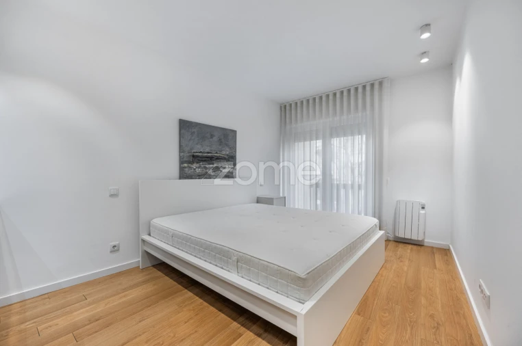 Apartamento T1 para Arrendamento em Aldoar, Foz do Douro e Nevogilde Foto 14