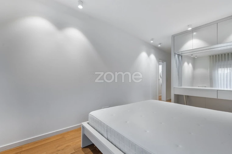 Apartamento T1 para Arrendamento em Aldoar, Foz do Douro e Nevogilde Foto 19