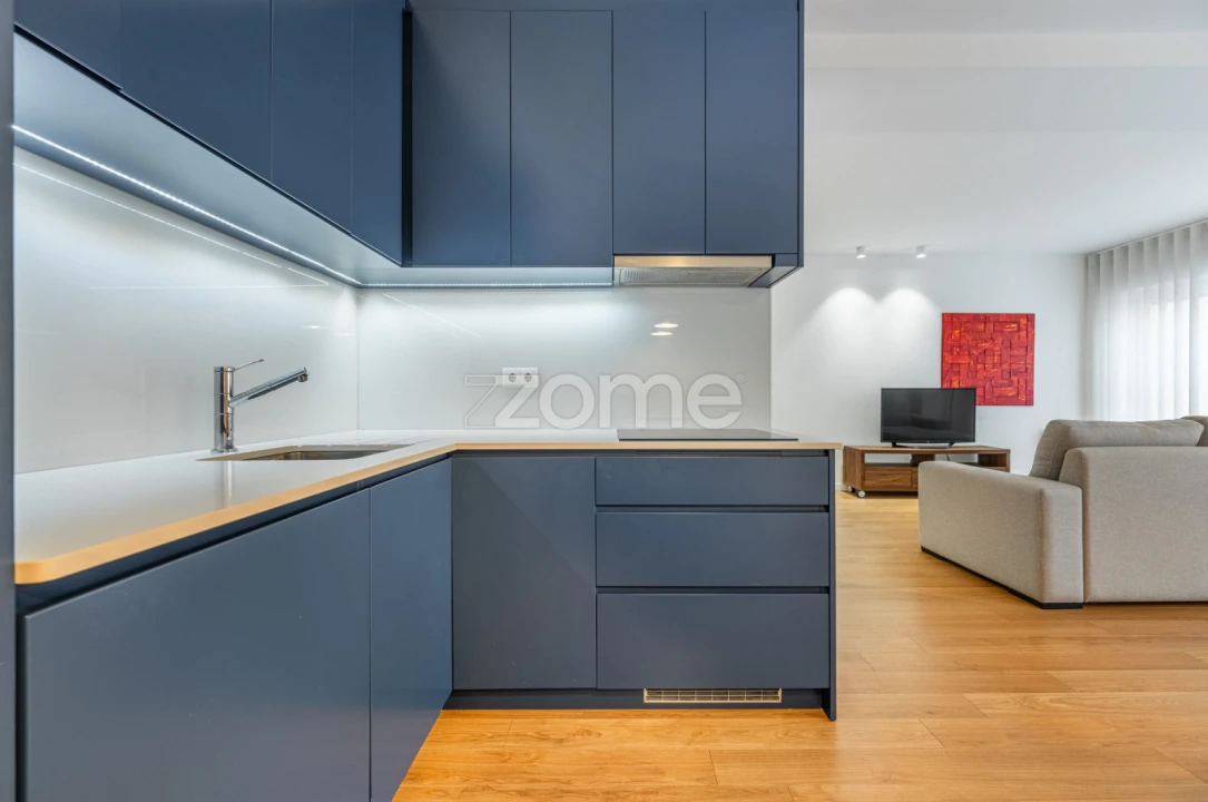 Apartamento T1 para Arrendamento em Aldoar, Foz do Douro e Nevogilde Foto 10