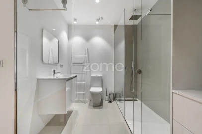 Apartamento T1 para Venda em Aldoar, Foz do Douro e Nevogilde
