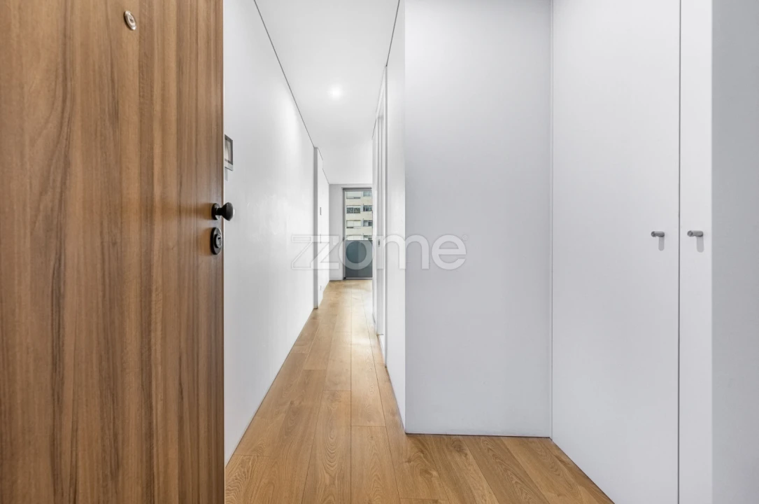 Apartamento T1 para Arrendamento em São Mamede de Infesta e Senhora da Hora Foto 2