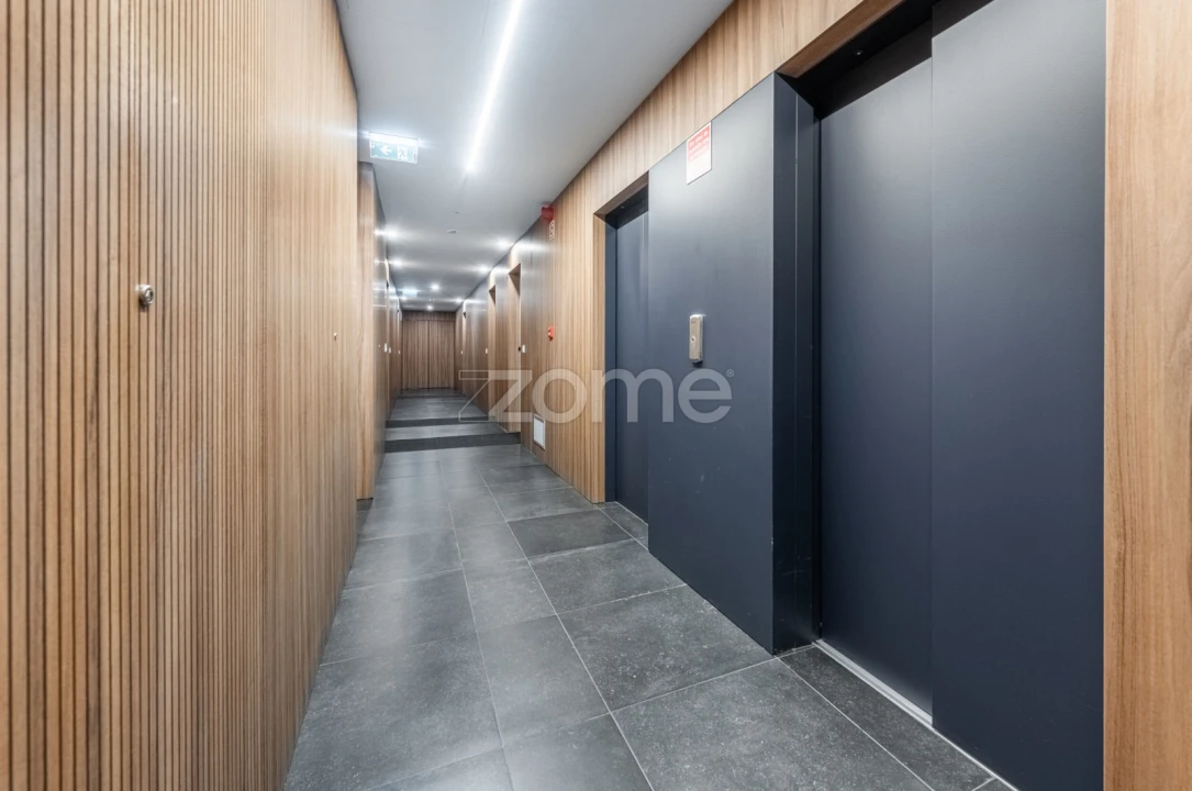 Apartamento T1 para Arrendamento em São Mamede de Infesta e Senhora da Hora Foto 16