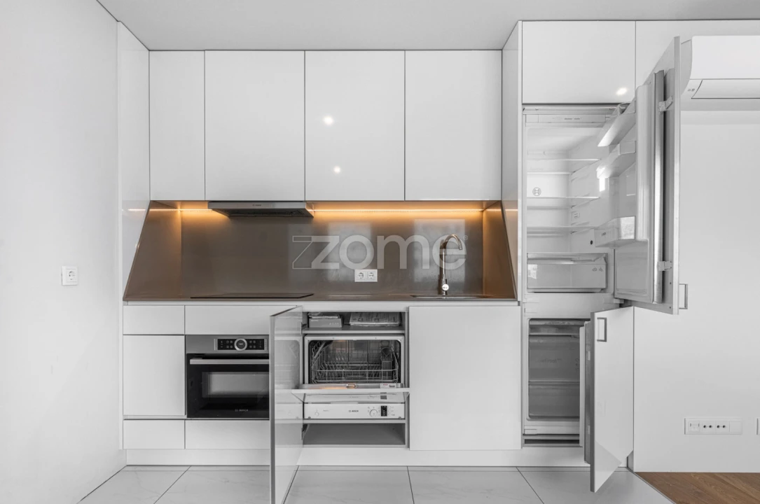 Apartamento T1 para Arrendamento em São Mamede de Infesta e Senhora da Hora Foto 5