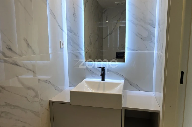 Apartamento T4 para Venda em Mafamude e Vilar do Paraíso Foto 12