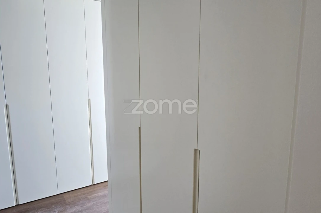 Apartamento T4 para Venda em Mafamude e Vilar do Paraíso Foto 14