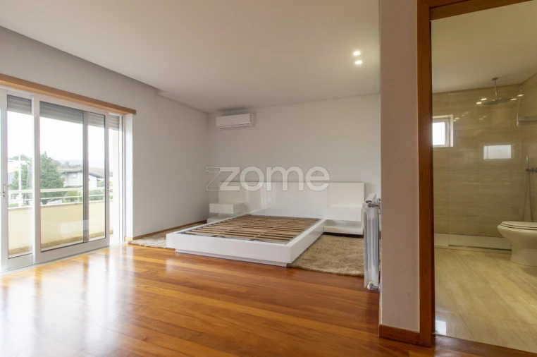 Moradia T3 para Arrendamento em Merelim (São Pedro) e Frossos Foto 12