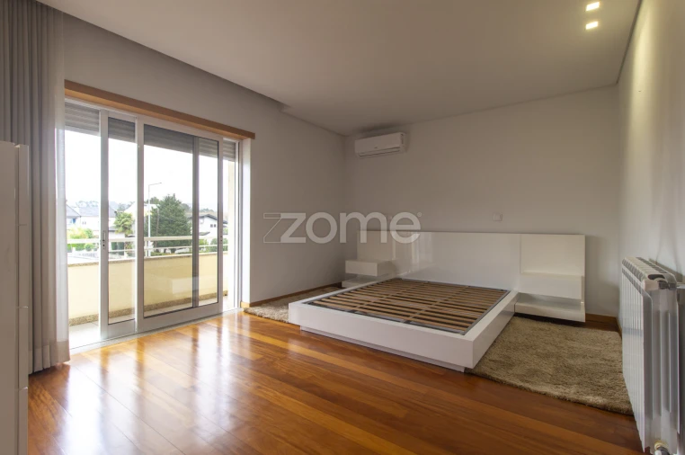 Moradia T3 para Arrendamento em Merelim (São Pedro) e Frossos Foto 13