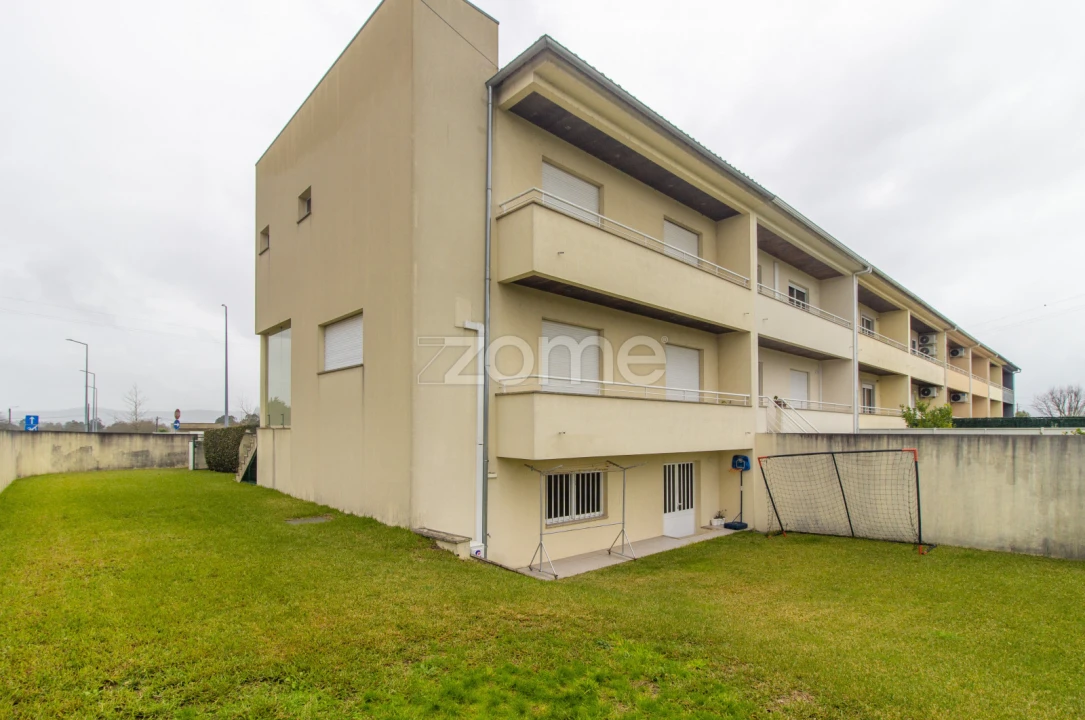 Moradia T3 para Arrendamento em Merelim (São Pedro) e Frossos Foto 26