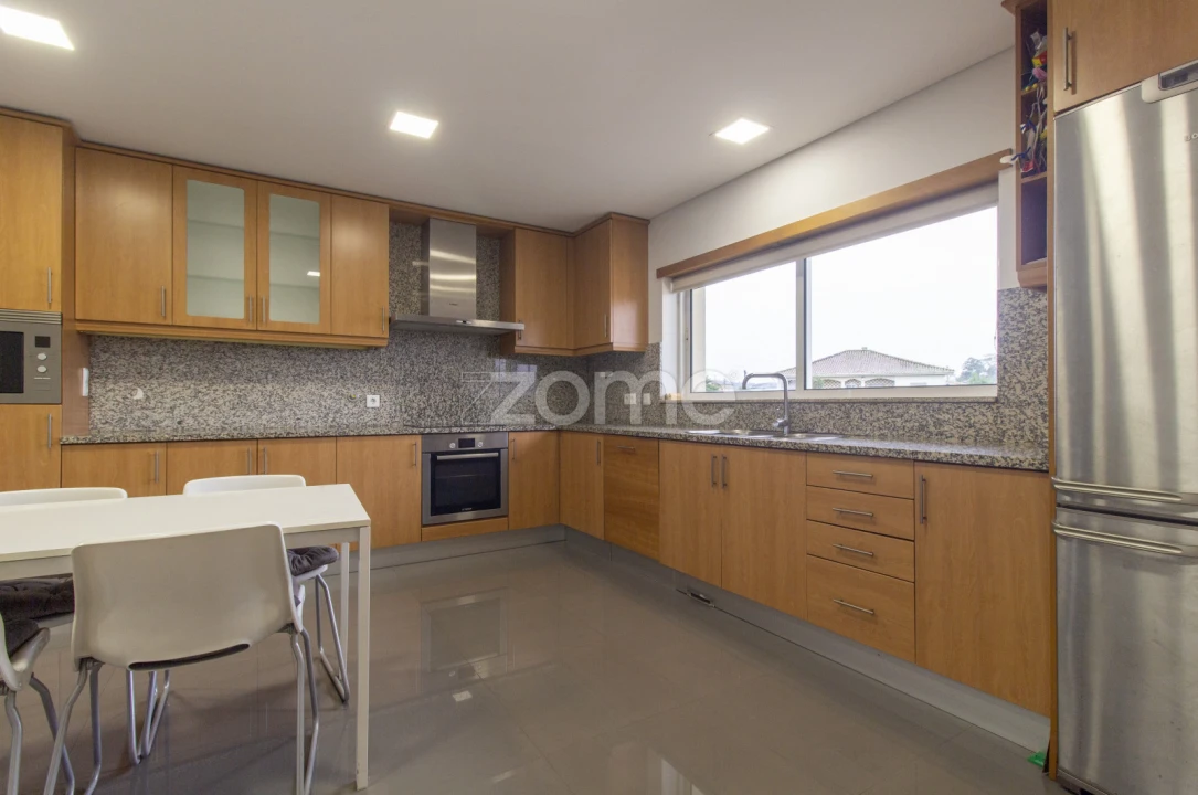 Moradia T3 para Arrendamento em Merelim (São Pedro) e Frossos Foto 9