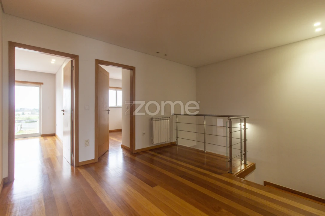 Moradia T3 para Arrendamento em Merelim (São Pedro) e Frossos Foto 17