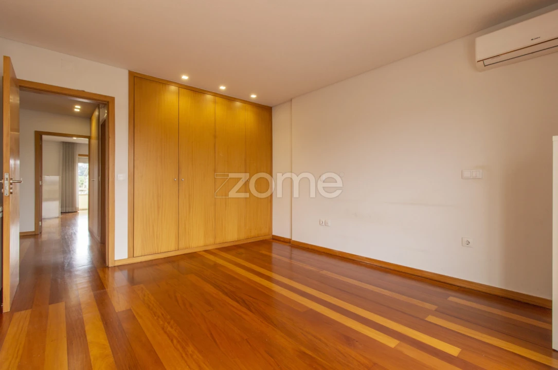 Moradia T3 para Arrendamento em Merelim (São Pedro) e Frossos Foto 22