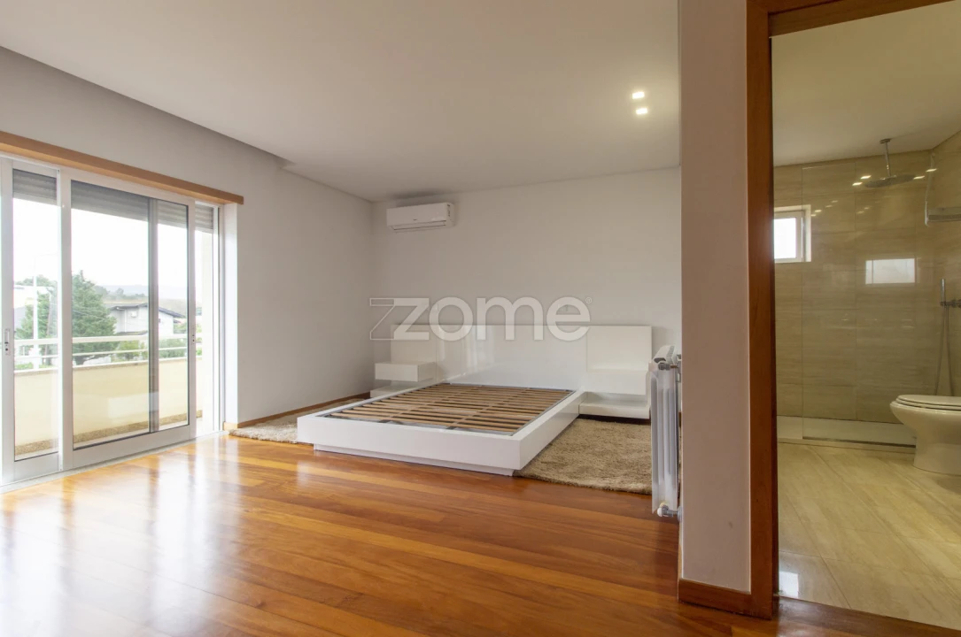 Moradia T3 para Arrendamento em Merelim (São Pedro) e Frossos Foto 12