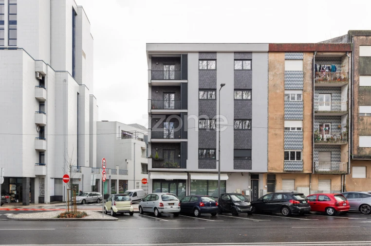 Apartamento T2 para Venda em Braga (São José de São Lázaro e São João do Souto) Foto 3
