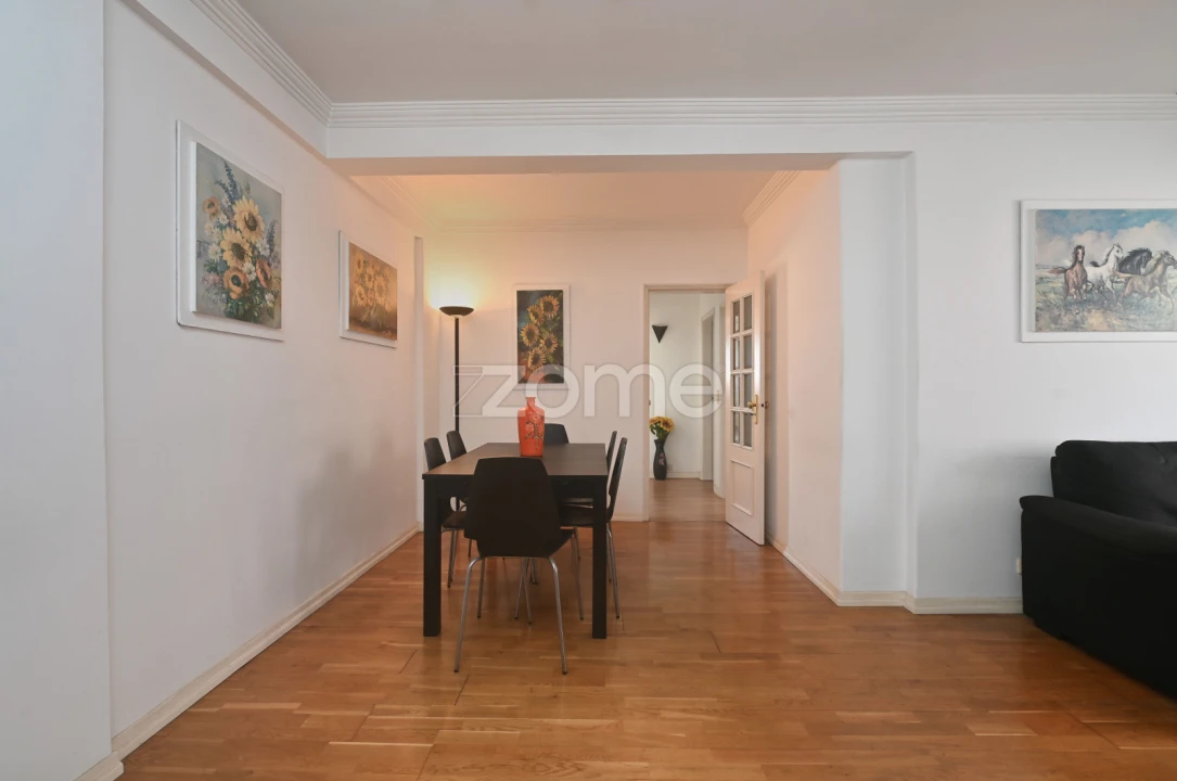 Apartamento T2 para Venda em São Domingos de Rana Foto 8