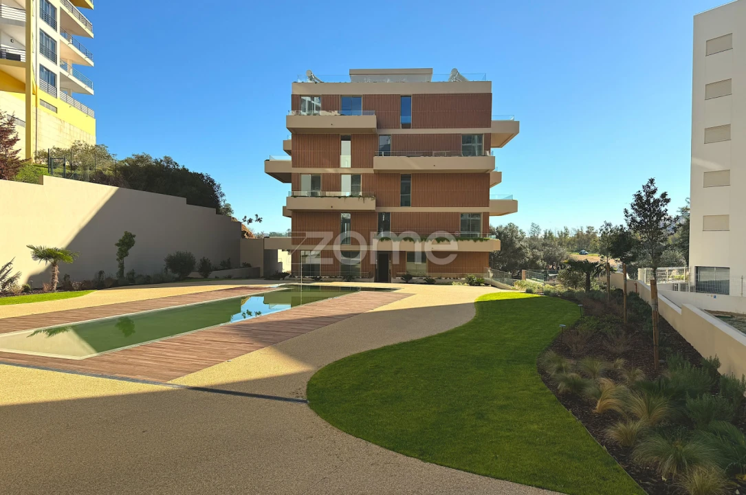 Apartamento T2 para Venda em Portimão Foto 15