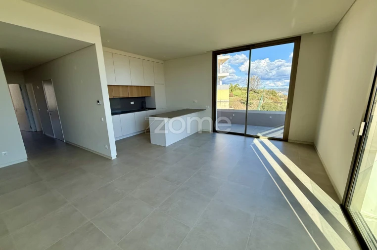 Apartamento T2 para Venda em Portimão Foto 4