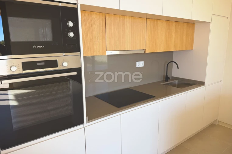 Apartamento T2 para Venda em Portimão Foto 6