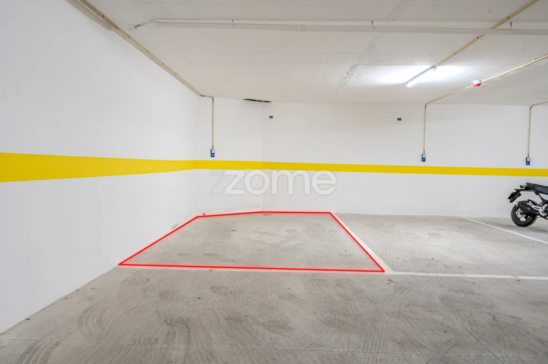 Apartamento T1 para Venda em Beato Foto 21