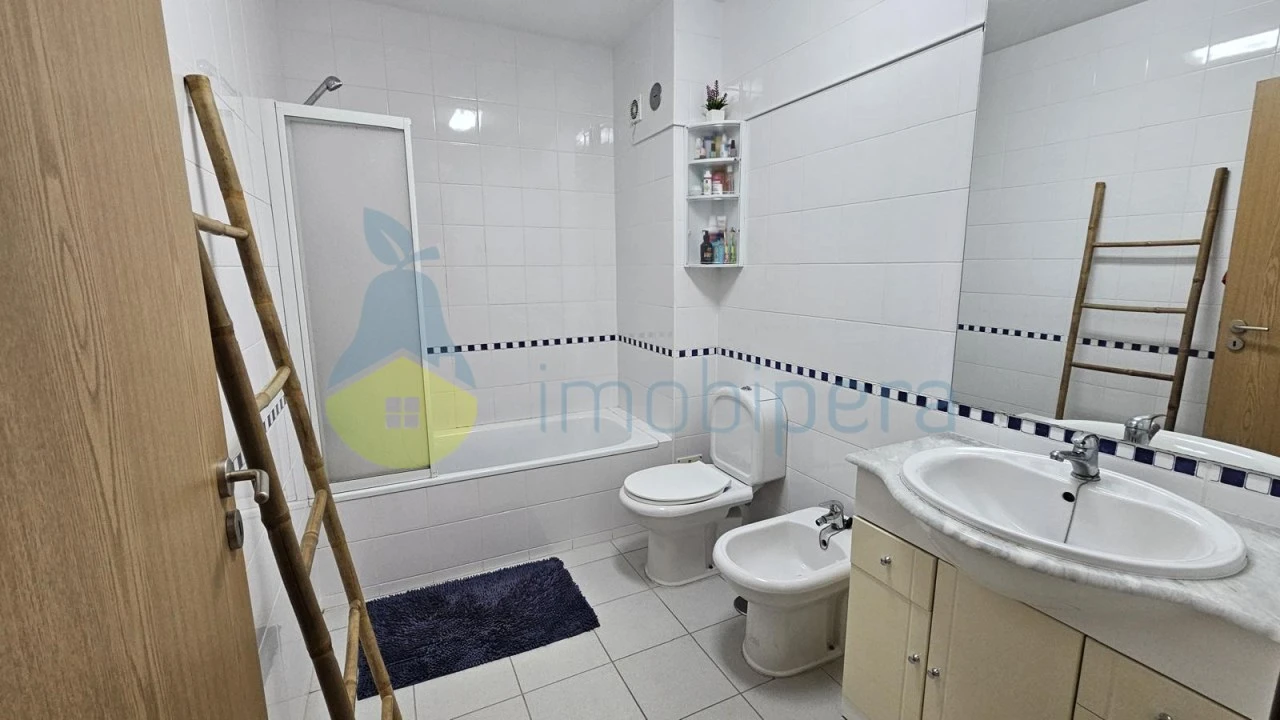 Apartamento T3 para Venda em Portimão Foto 14