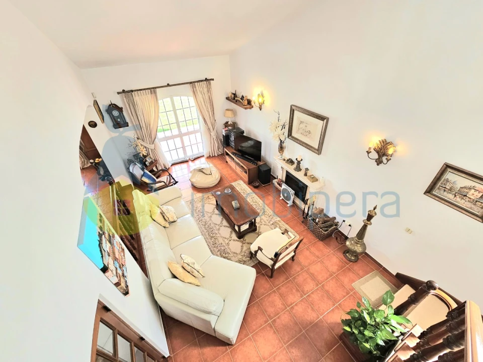 Moradia T4 para Venda em Guia Foto 26