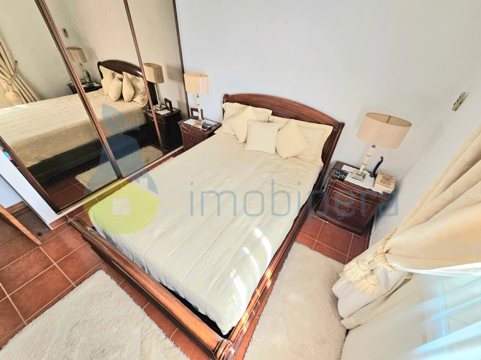 Moradia T4 para Venda em Guia Foto 47