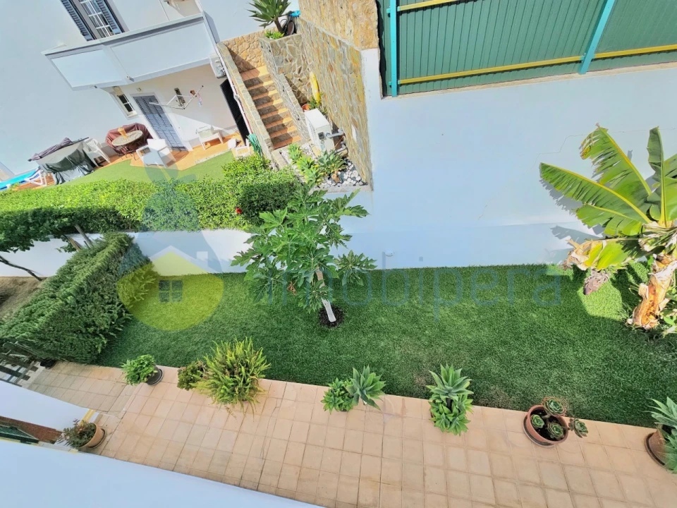 Moradia T4 para Venda em Guia Foto 20