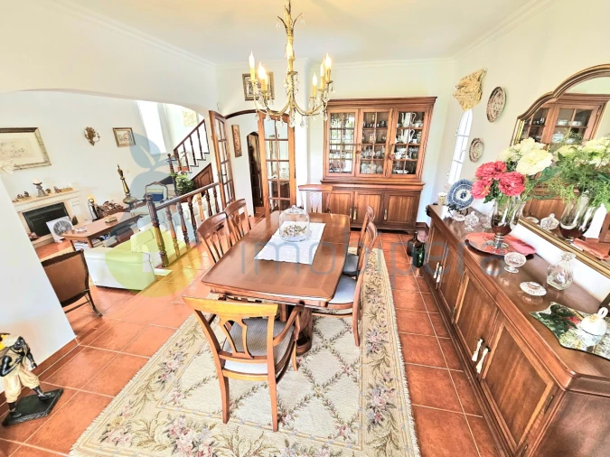 Moradia T4 para Venda em Guia Foto 21