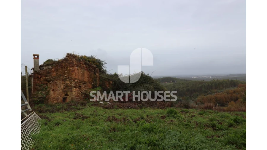 Moradia T3 para Venda em Ázere e Covelo Foto 8