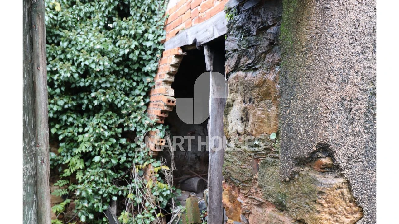 Moradia T3 para Venda em Ázere e Covelo Foto 7