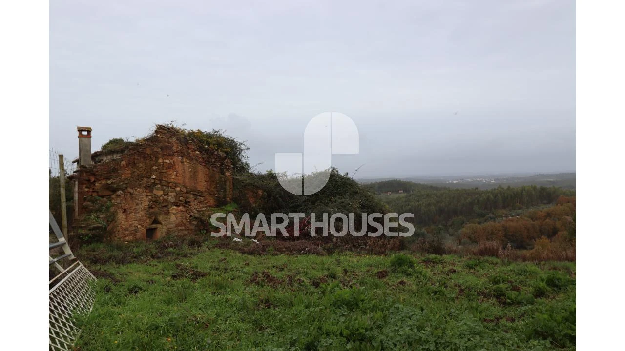 Moradia T3 para Venda em Ázere e Covelo Foto 8