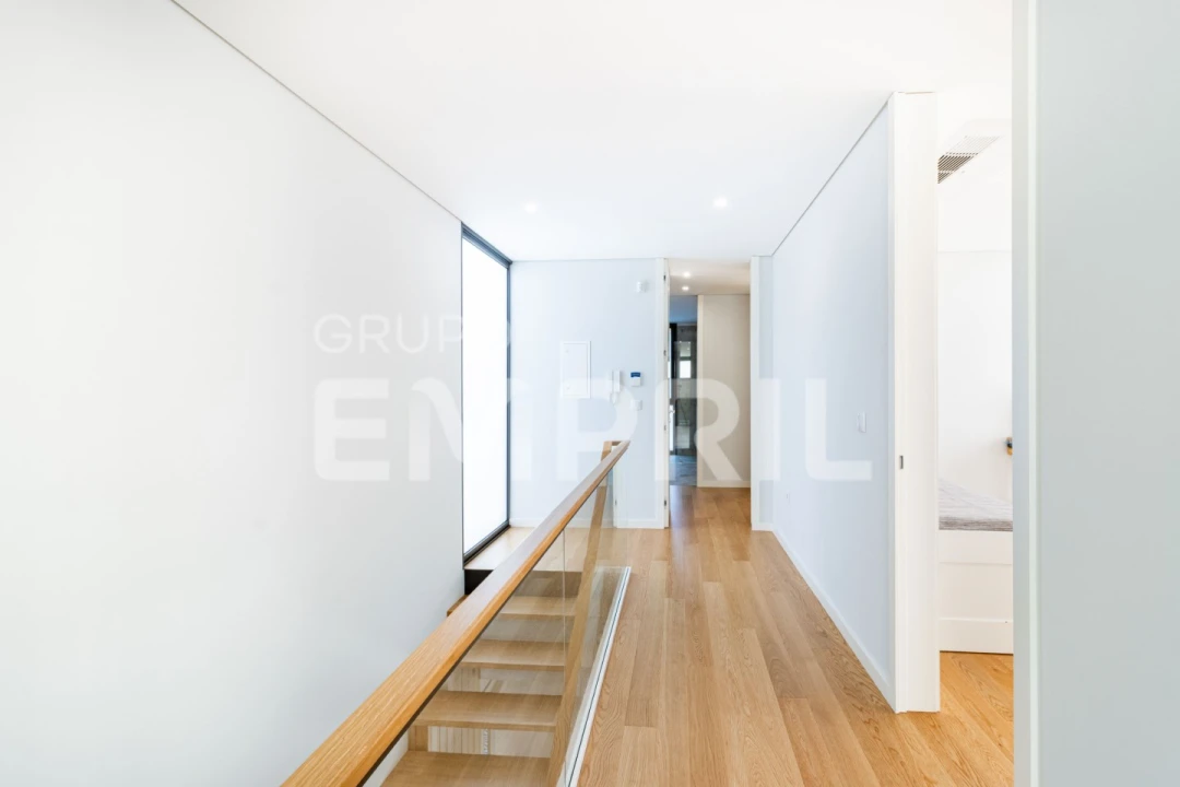 Moradia T3 para Venda em São Felix da Marinha Foto 15