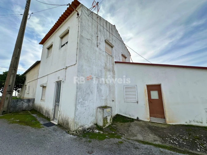 Moradia T3 para Venda em Olaia e Paço Foto 1