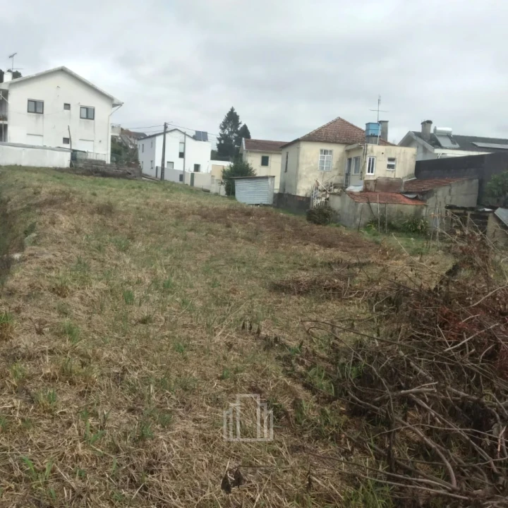 Terreno para Venda em Fiães Foto 2