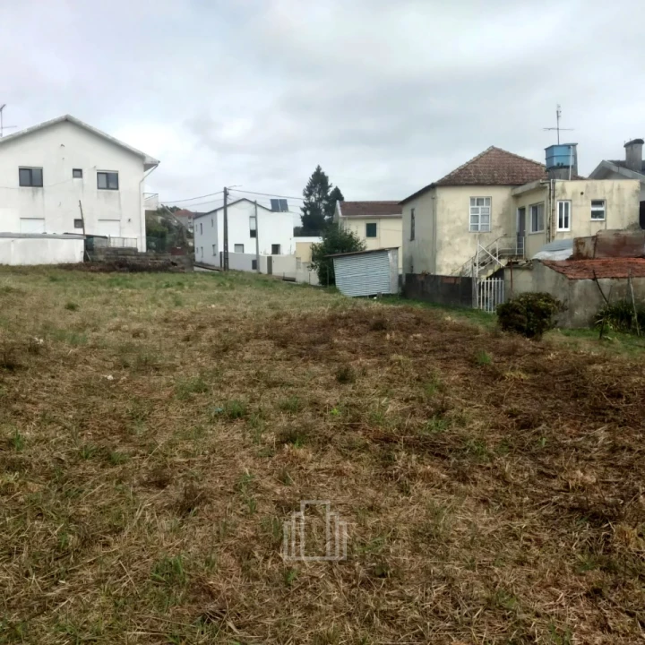 Terreno para Venda em Fiães Foto 4