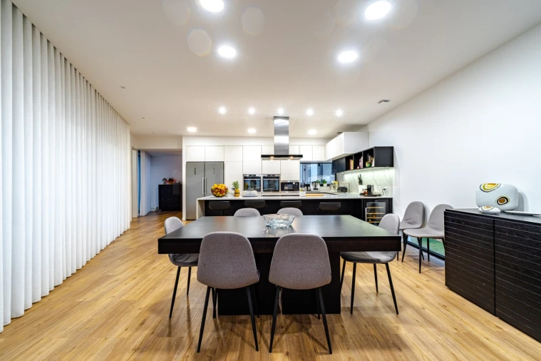 Moradia T3 para Venda em Milheiros Foto 6