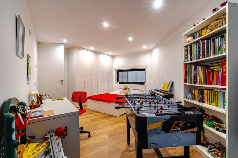 Moradia T3 para Venda em Milheiros Foto 17