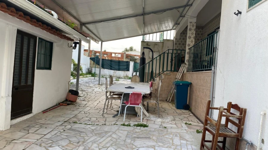 Moradia T3 para Venda em Quinta do Conde Foto 11