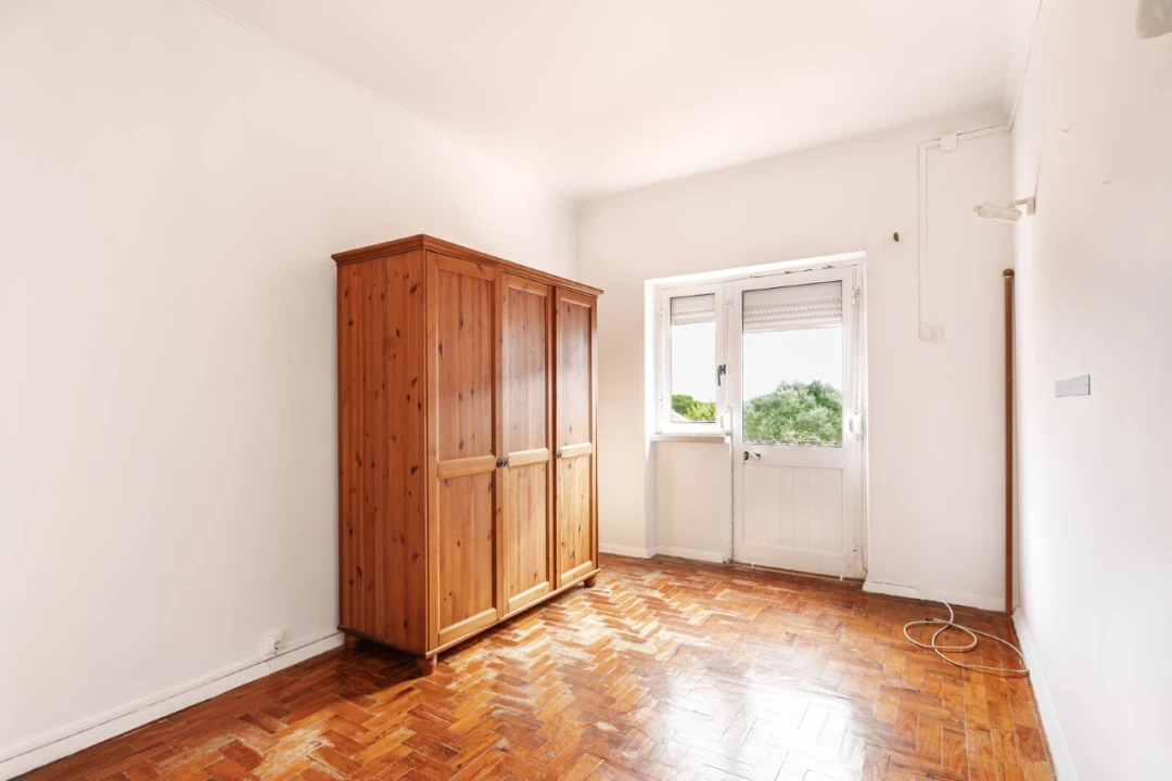 Moradia T6 para Venda em Caparica e Trafaria Foto 32