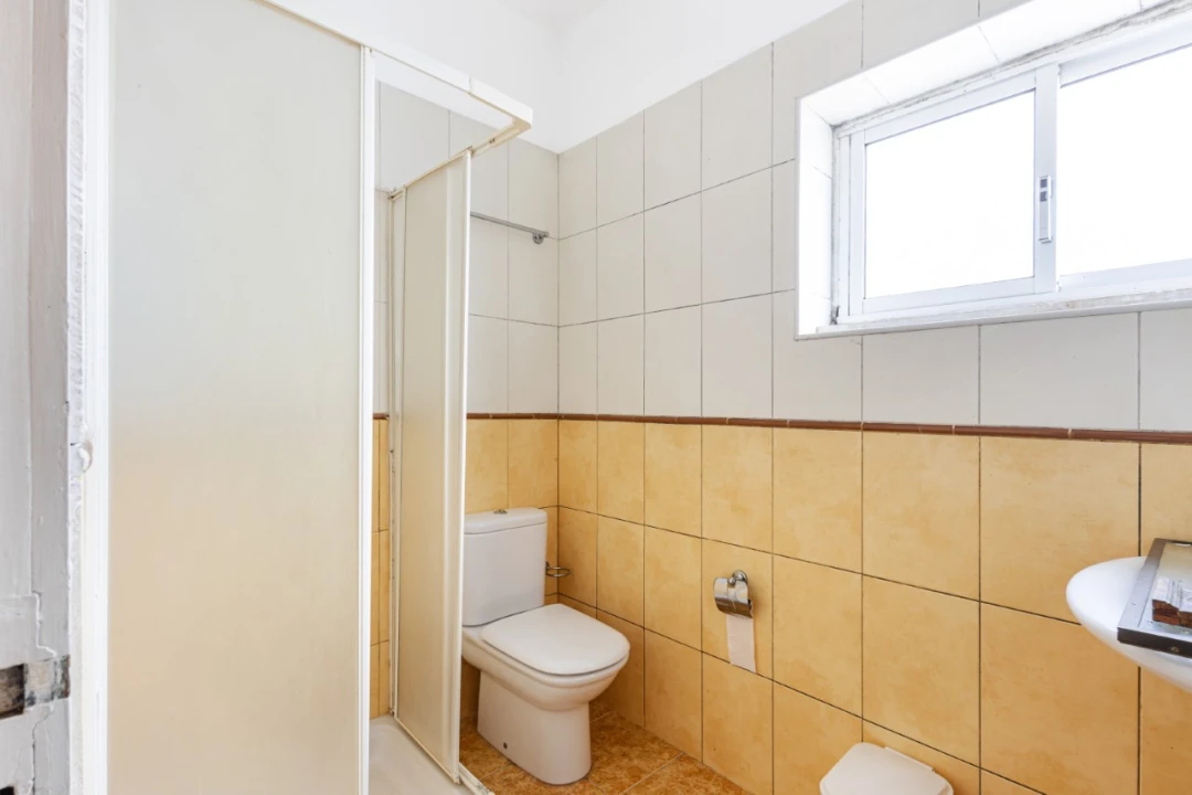 Moradia T6 para Venda em Caparica e Trafaria Foto 37