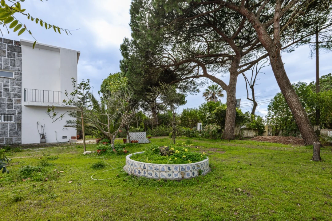 Moradia T6 para Venda em Caparica e Trafaria Foto 54