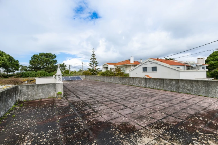 Moradia T6 para Venda em Caparica e Trafaria Foto 28