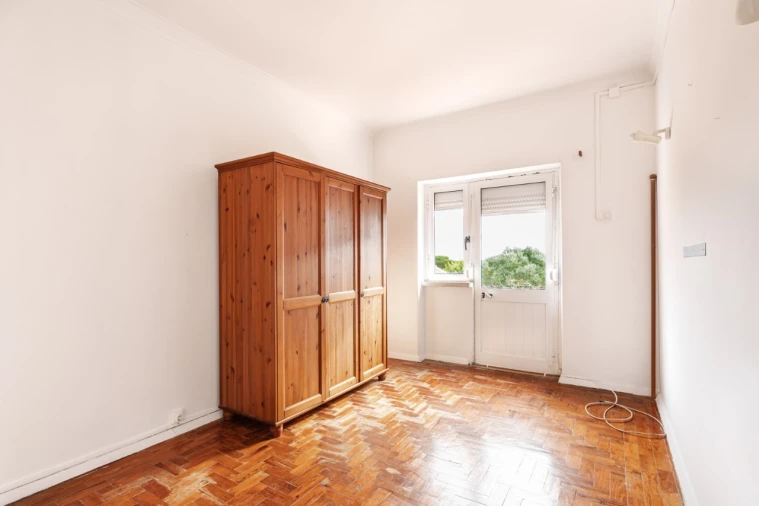 Moradia T6 para Venda em Caparica e Trafaria Foto 32