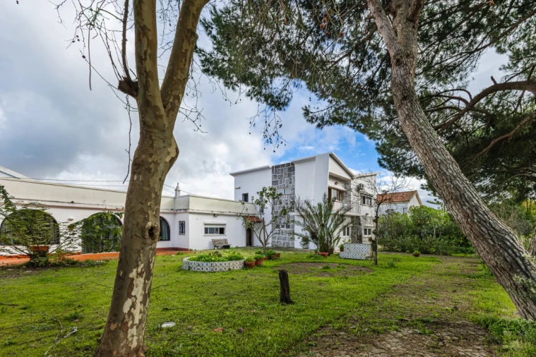 Moradia T6 para Venda em Caparica e Trafaria Foto 55